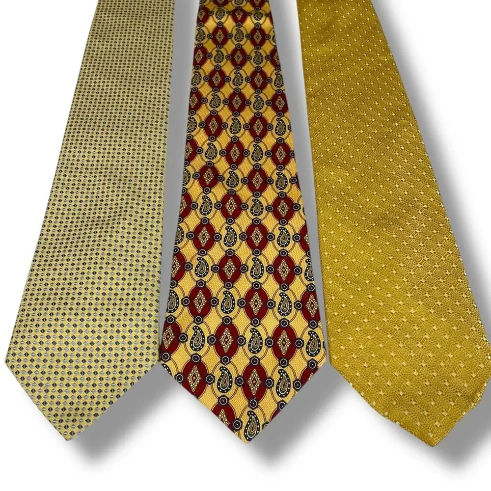 Vintage Tommy Hilfiger Yellow gold and blue set of 3 Patterned Ties